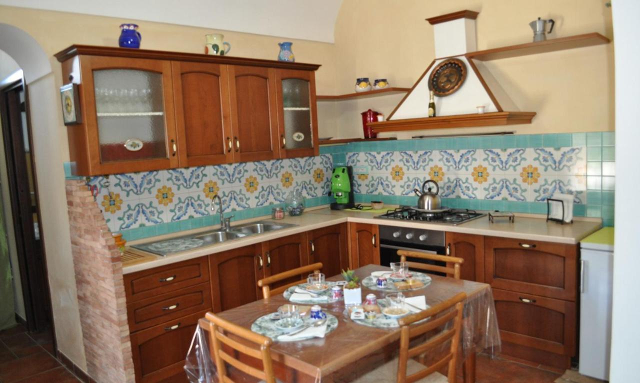 Contrada Vigna Bed & Breakfast วิเอตริ ภายนอก รูปภาพ